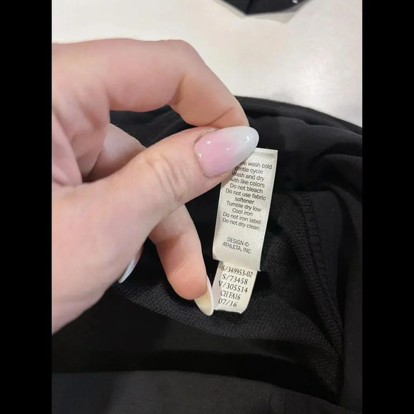 Athleta Wander Skinny Pant Ankle Zip Black 10 Utility Athleisure Gorpcore City - Picture 11 of 15